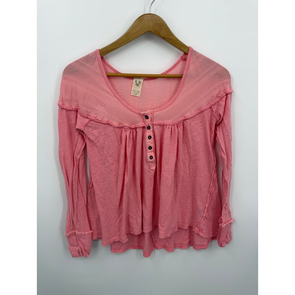 We The Free down under Henley Top Women S Pink Linen Blend Raw Edge Long Sleeve‎